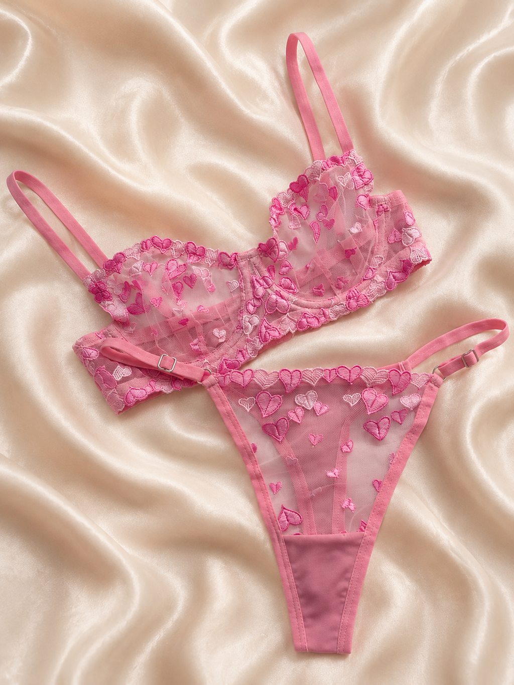 Blush Romance Nakışlı Set
