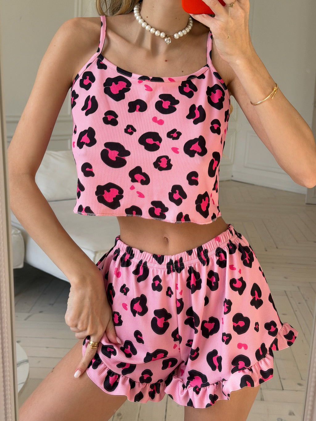 Pembe Leopar Desenli Şortlu Pijama Takımı