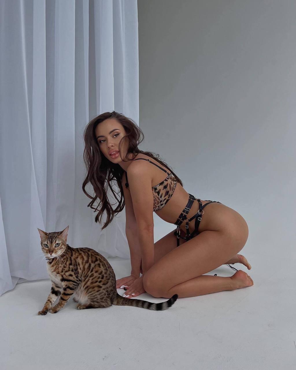 Leopar Desenli Minimal Jartiyer Set