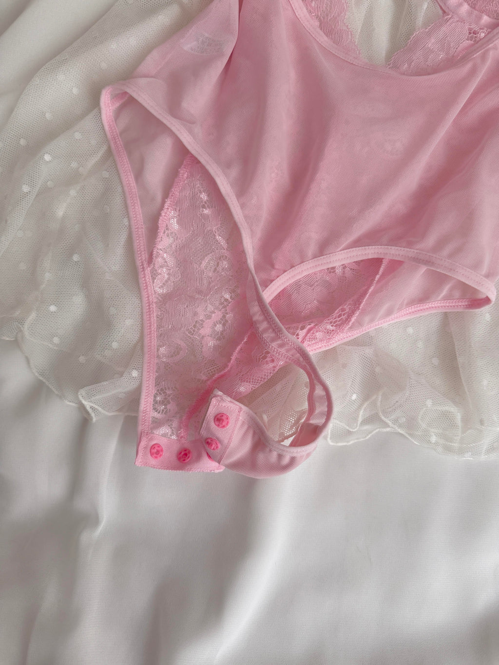 Pembe Dantel Transparan Bodysuit