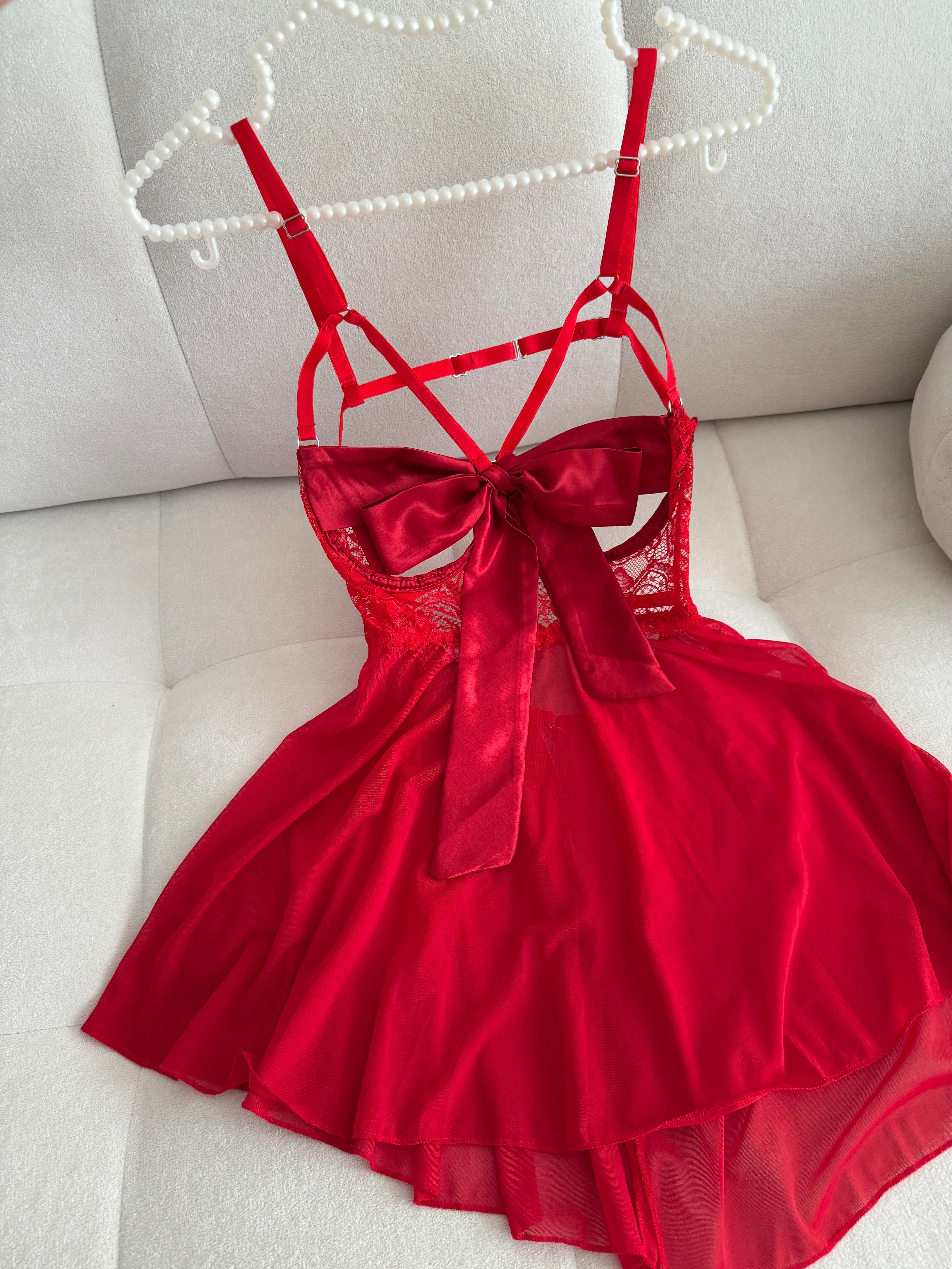 Kurdele Detaylı Kırmızı Babydoll