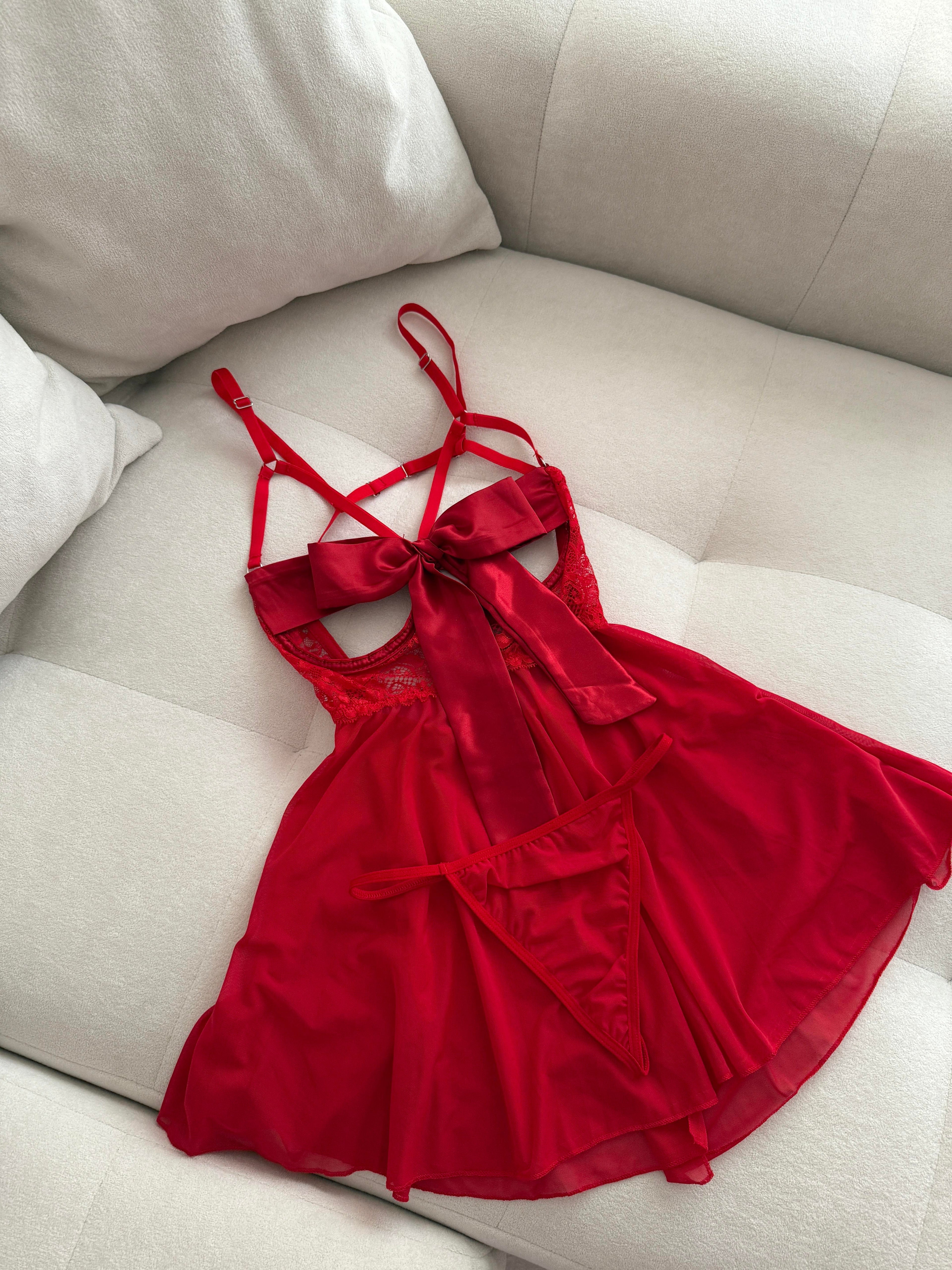 Kurdele Detaylı Kırmızı Babydoll